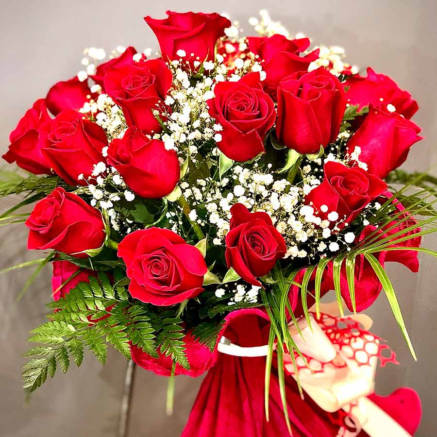 Envio y venta de flores ,rosas, plantas,arreglos florales ,regalos y desayunos a domicilio con delivery gratis en la Ciudad Autonoma de Buenos Aires y con costo de env�o en localidades del Gran Buenos Aires asi como delivery de flores y plantas a trav�s de florerias asociadas en todas las provincias de la Argentina, Buenos Aires, la Pampa, Tucuman, La Rioja, R�o Negro, Entre Rios, Corrientes, Misiones, Neuquen, Chubut, Tierra del Fuego, Santa Cruz, San Luis, Mendoza, Cordoba, Jujuy, Formosa, Santiago del Estero, Salta, Chaco, Catamarca ,San Juan, y ademas realizamos el delivery de flores ,coronas,palmas , plantas y regalos a todas las ciudades de Argentina, Mar del Plata, C�rdoba, Buenos Aires, con cargo en Santa Rosa, La Plata, Bella Vista, Neuquen, Pilar, Paran�, Posadas, Resistencia, Cipolleti y mas de 300 ciudades y localidades en todo el territorio de nuestro pa�s, asi como tambien tenemos la posibilidad de enviar flores a casi todo el mundo en cuestion de horas